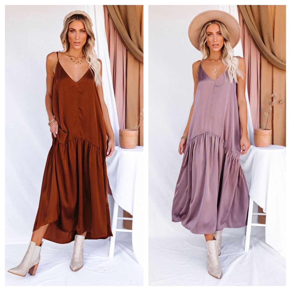 ✨ISO - NOT FOR SALE - VicinDolls Limelight Maxi Dress✨